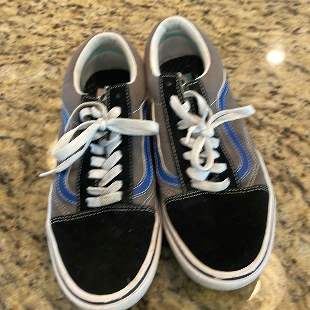 Men’s size 8 black, grey, and blue vans shoes